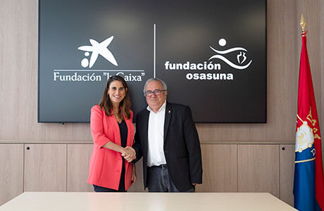 Fundación Osasuna y la Fundación “la Caixa” refrendan su compromiso de colaboración con los proyectos sociales de la entidad rojilla